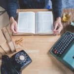 Ein Gutachten Buch als Teil der Editionsgeschichte von Faksimiles